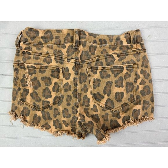 Fashion Nova Size 3 Womens Shorts Animal Print Button Fly Cut Off Distre… - Picture 3 of 3
